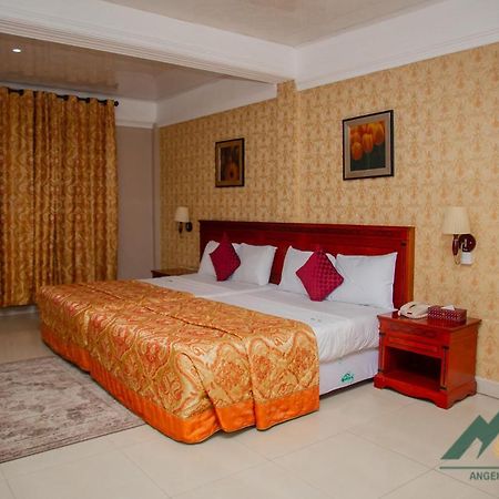 Ange Hill Hotel Άκρα Εξωτερικό φωτογραφία